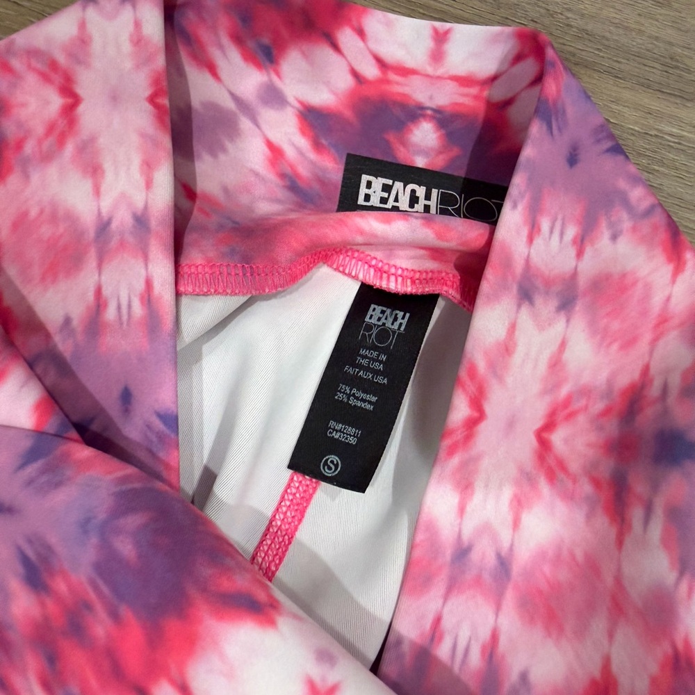 Beach Riot Cara Tie Dye Legging - Picture 4 of 6
